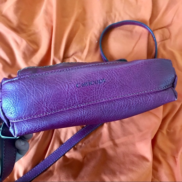 Faux leather Concept purse - Picture 7 of 8